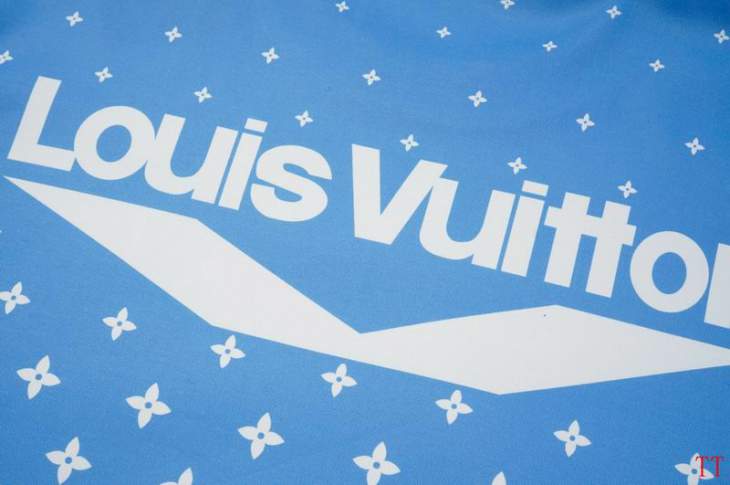Picture of Louis Vuitton T Shirts Short _SKULVM-3XL20tx378561